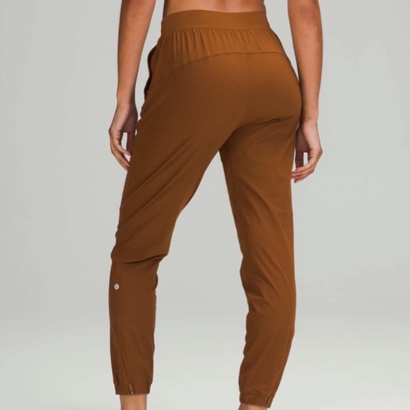 Lululemon HR Adapted State Joggers 4 - Picture 2 of 10